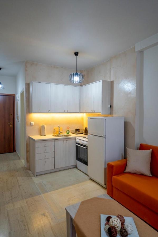 Central House Karistos كاريستوس المظهر الخارجي الصورة