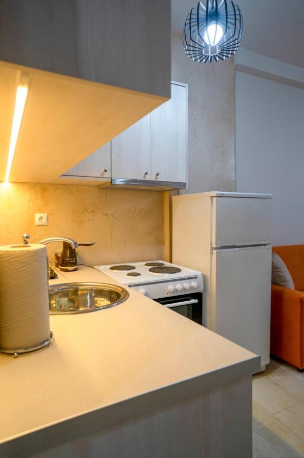 Central House Karistos كاريستوس المظهر الخارجي الصورة