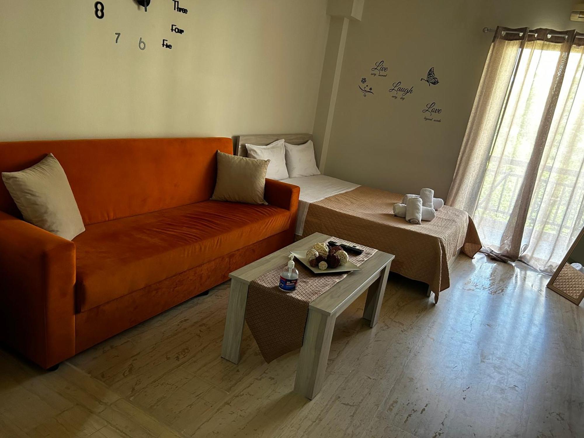 Central House Karistos كاريستوس المظهر الخارجي الصورة