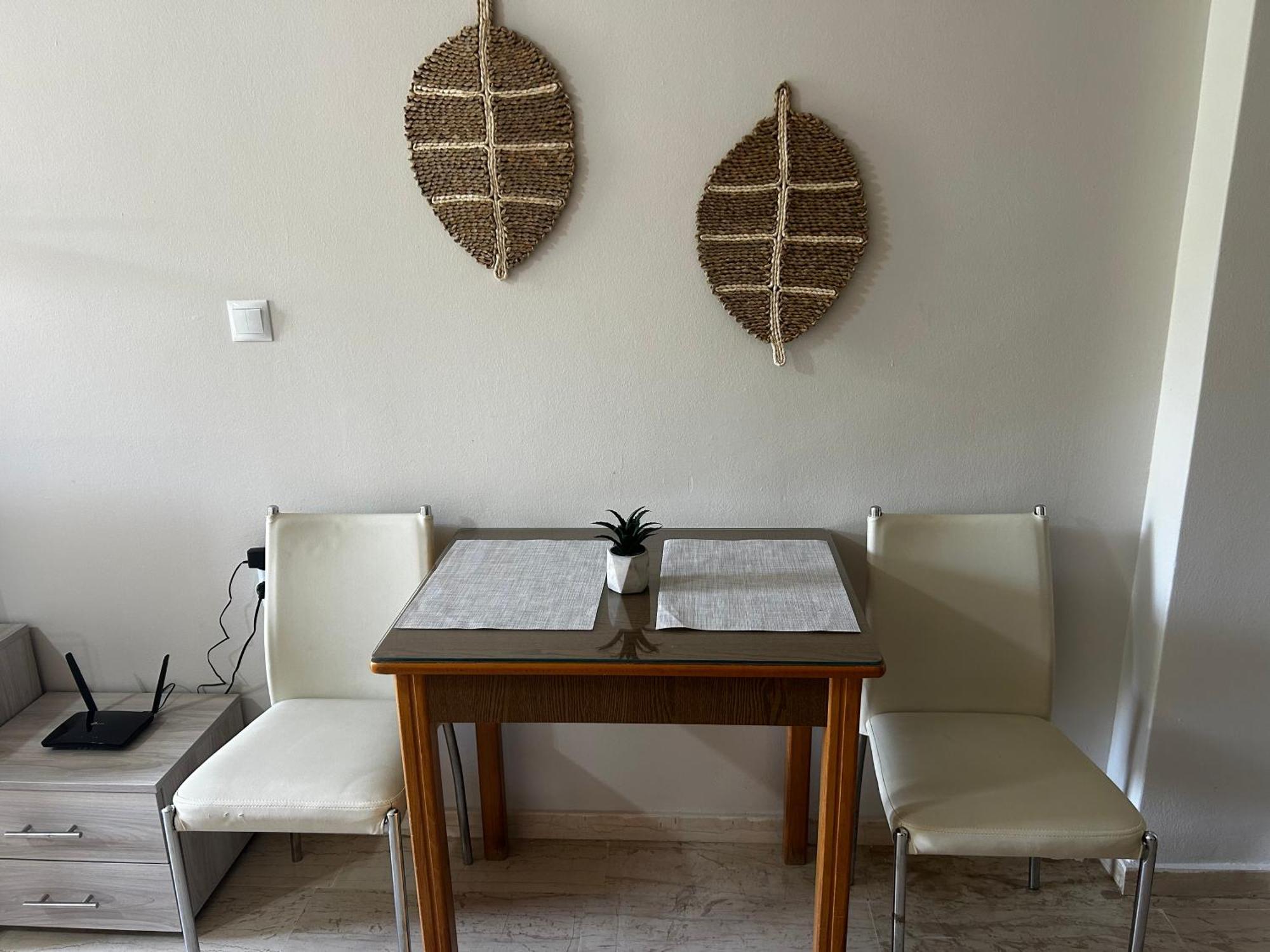 Central House Karistos كاريستوس المظهر الخارجي الصورة