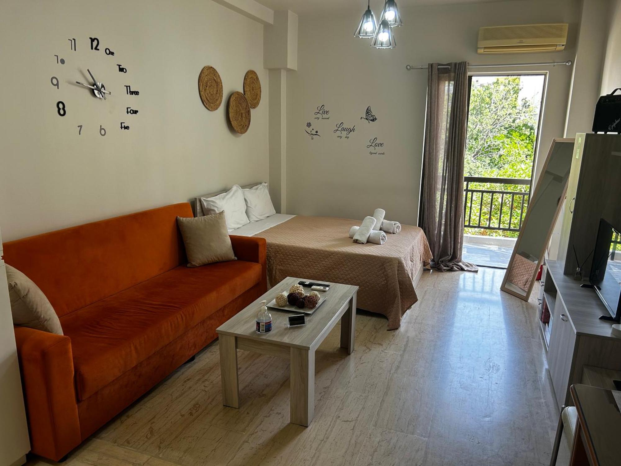 Central House Karistos كاريستوس المظهر الخارجي الصورة